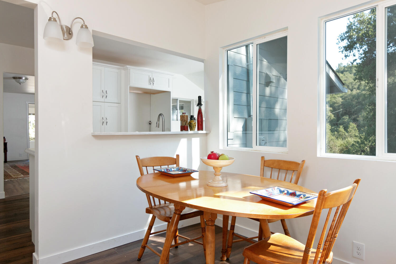 9 Kinevan Road Santa Barbara, CA 93105 - Photo 17 of 52 9 Kinevan Rd-014-022-Dining Room-MLS_Siz