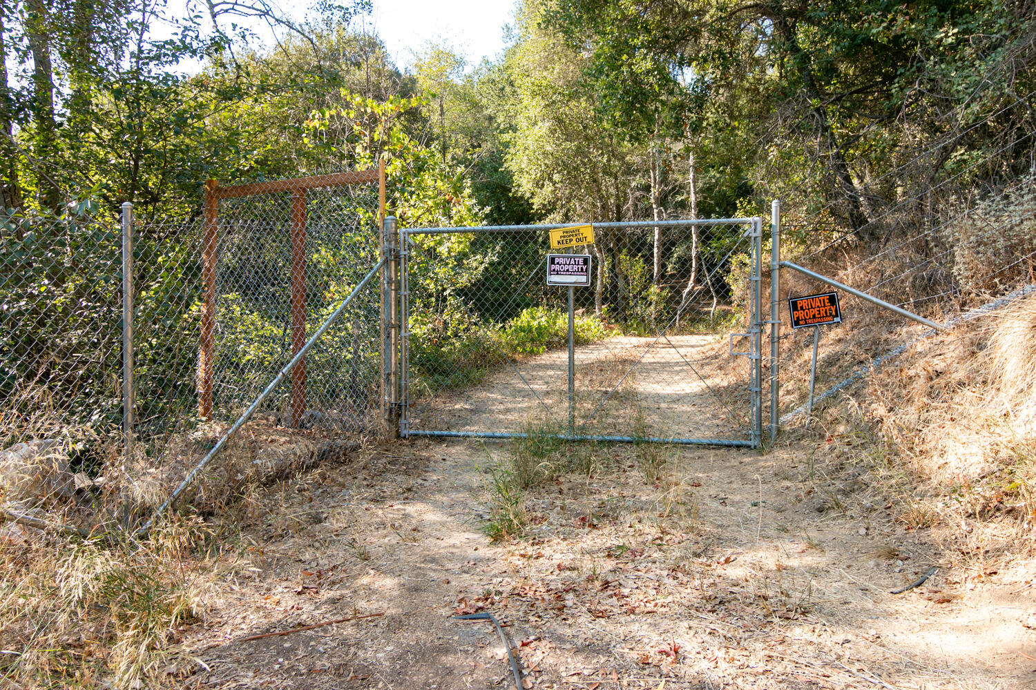 9 Kinevan Road Santa Barbara, CA 93105 - Photo 38 of 52 9 Kinevan Rd-044-039-Lower Gate-MLS_Size