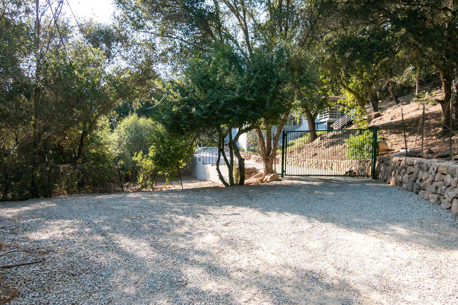 9 Kinevan Road Santa Barbara, CA 93105 - Photo 40 of 52 9 Kinevan Rd-042-038-Parking-MLS_Size