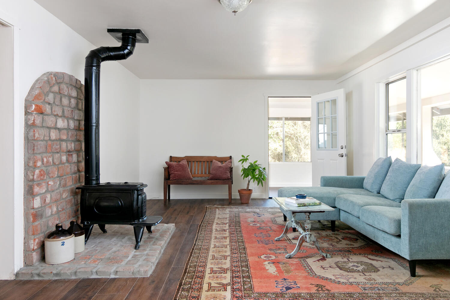 9 Kinevan Road Santa Barbara, CA 93105 - Photo 10 of 52 9 Kinevan Rd-007-006-Living Room-MLS_Siz