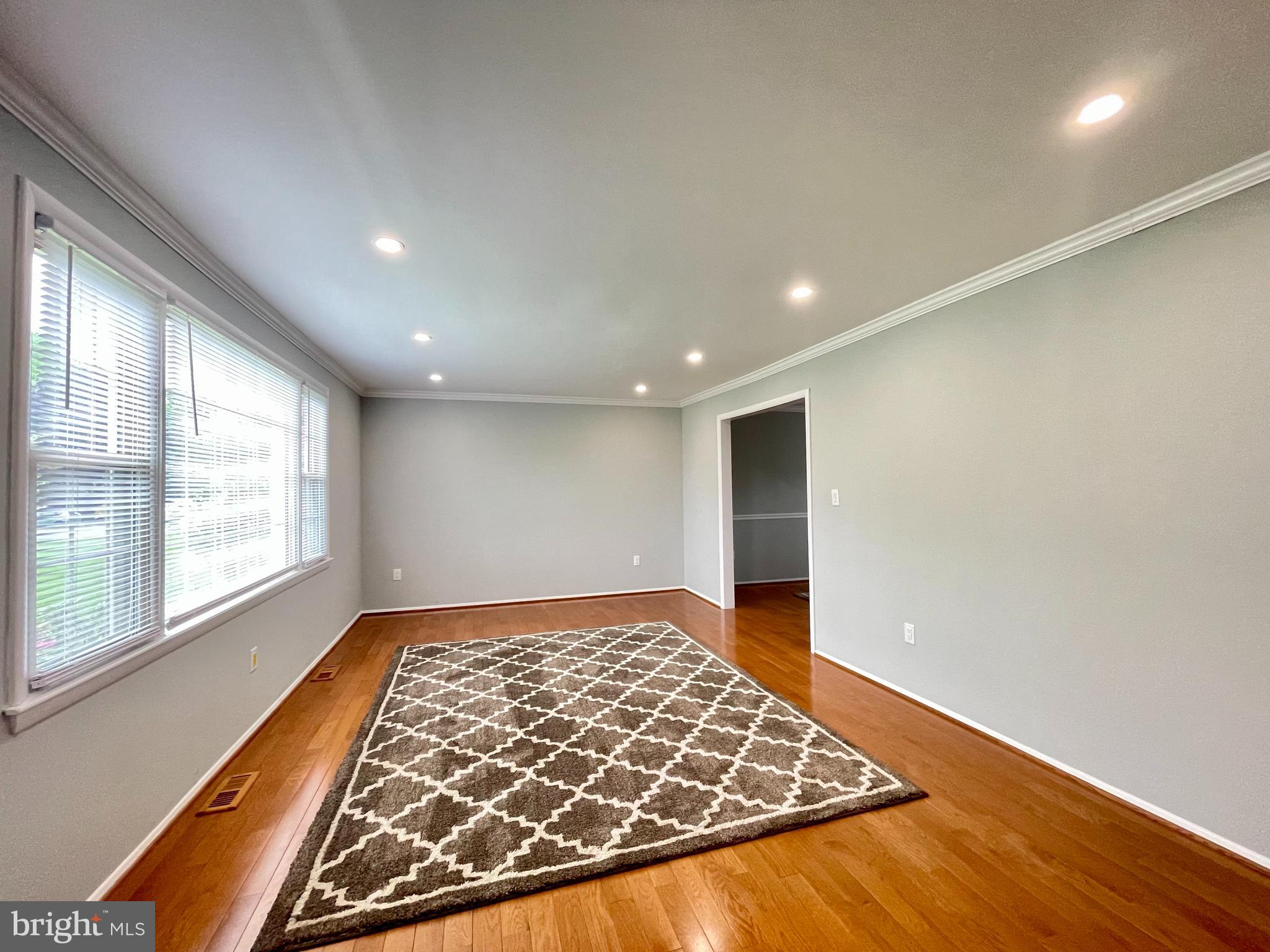 10831 Sandringham Road Cockeysville, MD 21030 - Photo 6 of 44 Gallery Image 6