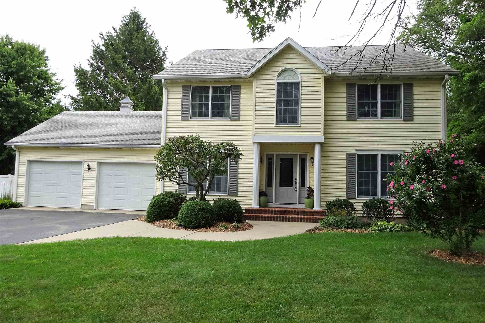 2585 Bessmore Park Road Rochester, IN 46975 - Photo 1 of 36