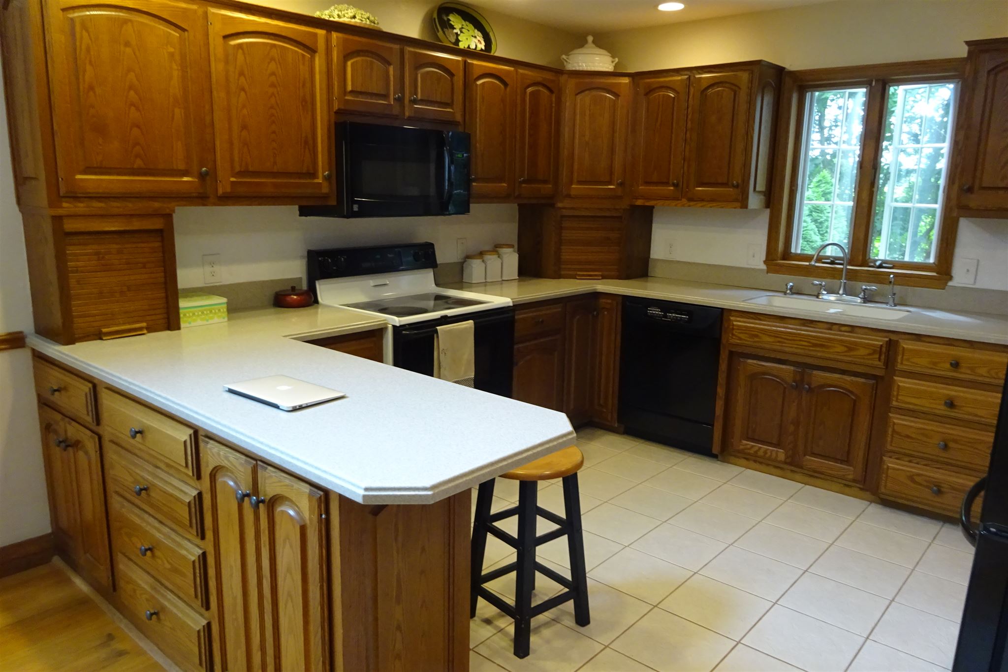 2585 Bessmore Park Road Rochester, IN 46975 - Photo 12 of 36