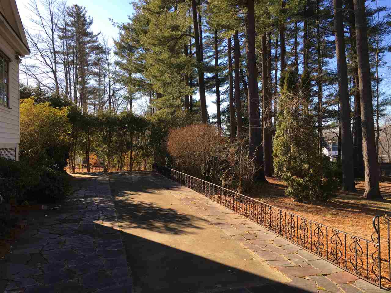3 Sunset Drive Rochester, NH 03867 - Photo 3 of 23
