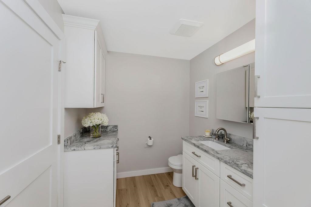 26 Ave At Port Imperial, Unit B37 West New York, NJ 07093 - Photo 22 of 38