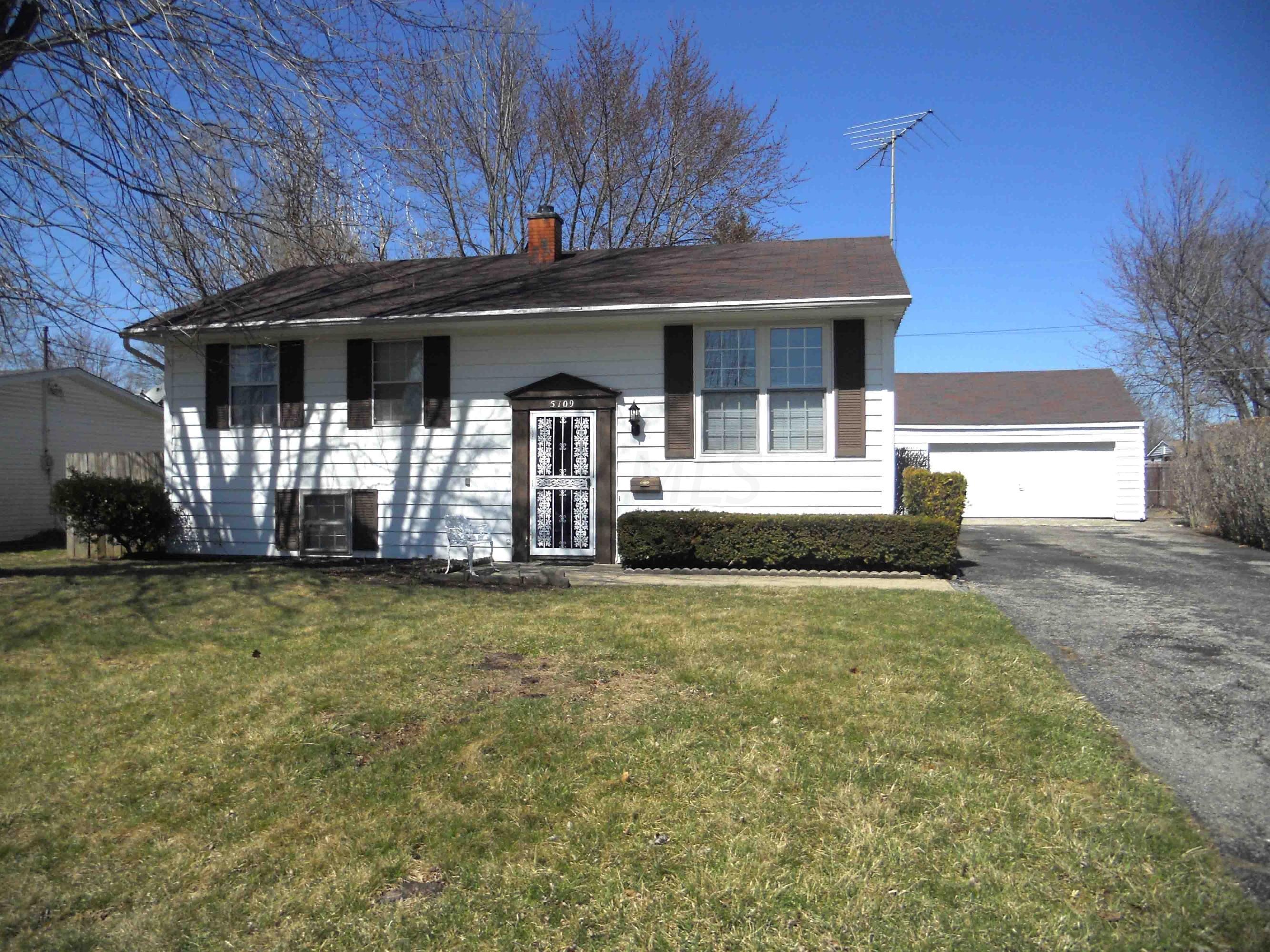 5109 Fairlane Road Columbus, OH 43207 - Photo 1 of 24 Gallery Image 1