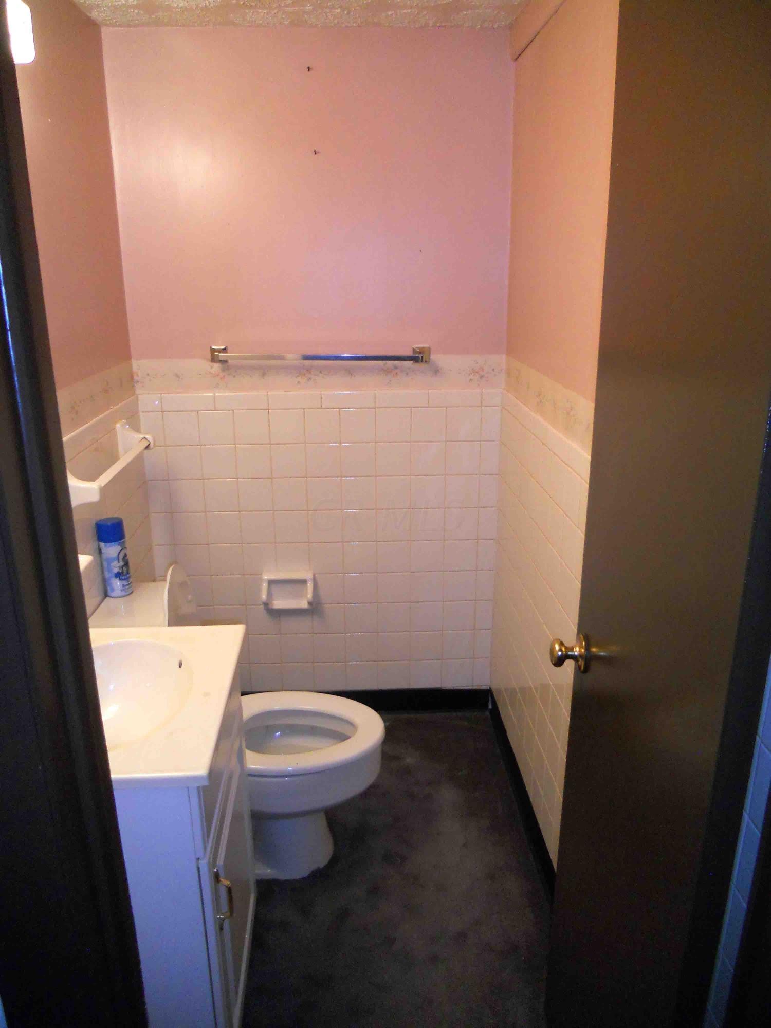 5109 Fairlane Road Columbus, OH 43207 - Photo 17 of 24 Gallery Image 17