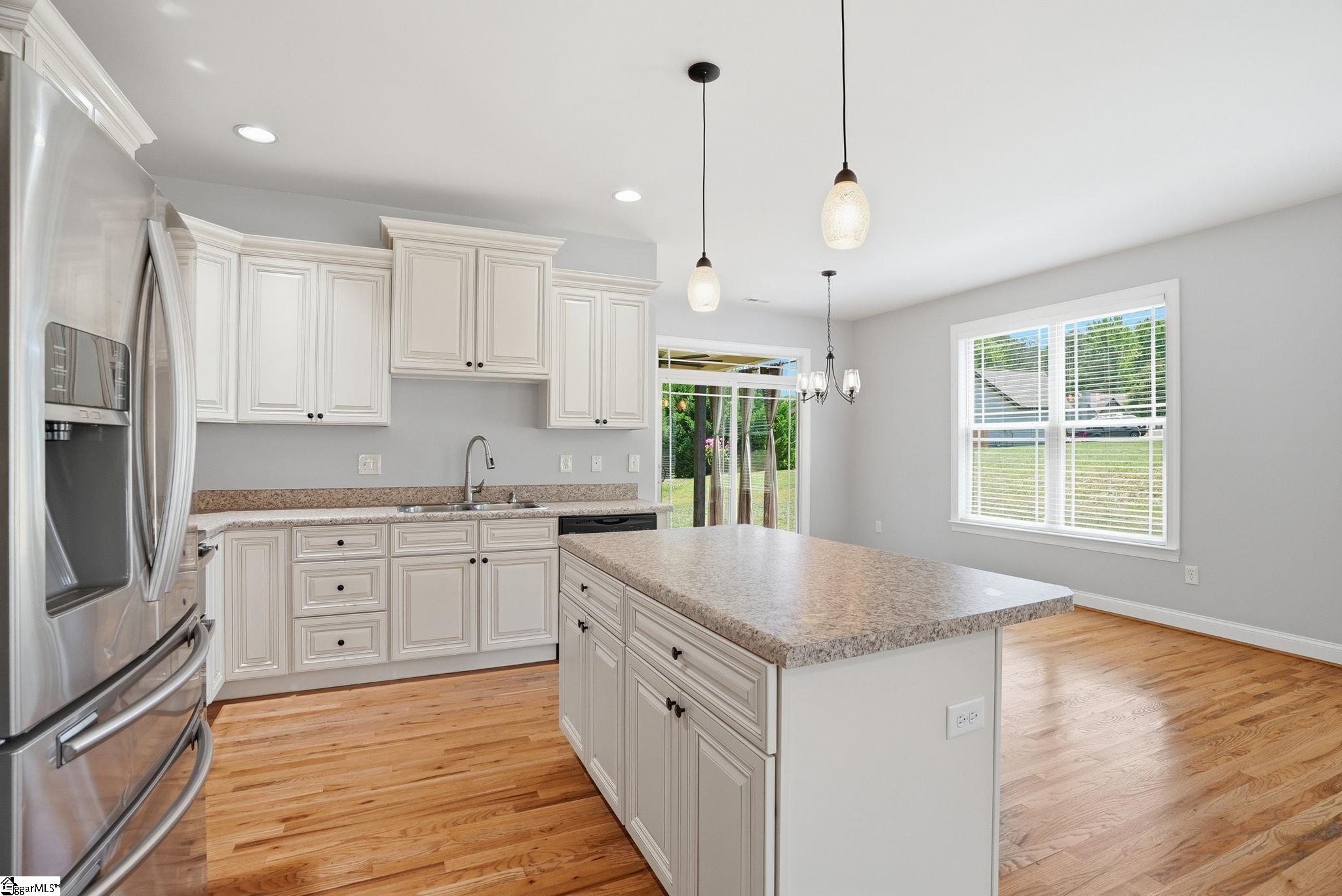 44 CrossLand Way Greer, SC 29651 - Photo 7 of 38