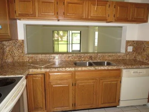 $3,000 | 3093 Inglewood Terrace, Boca Raton, FL 33431