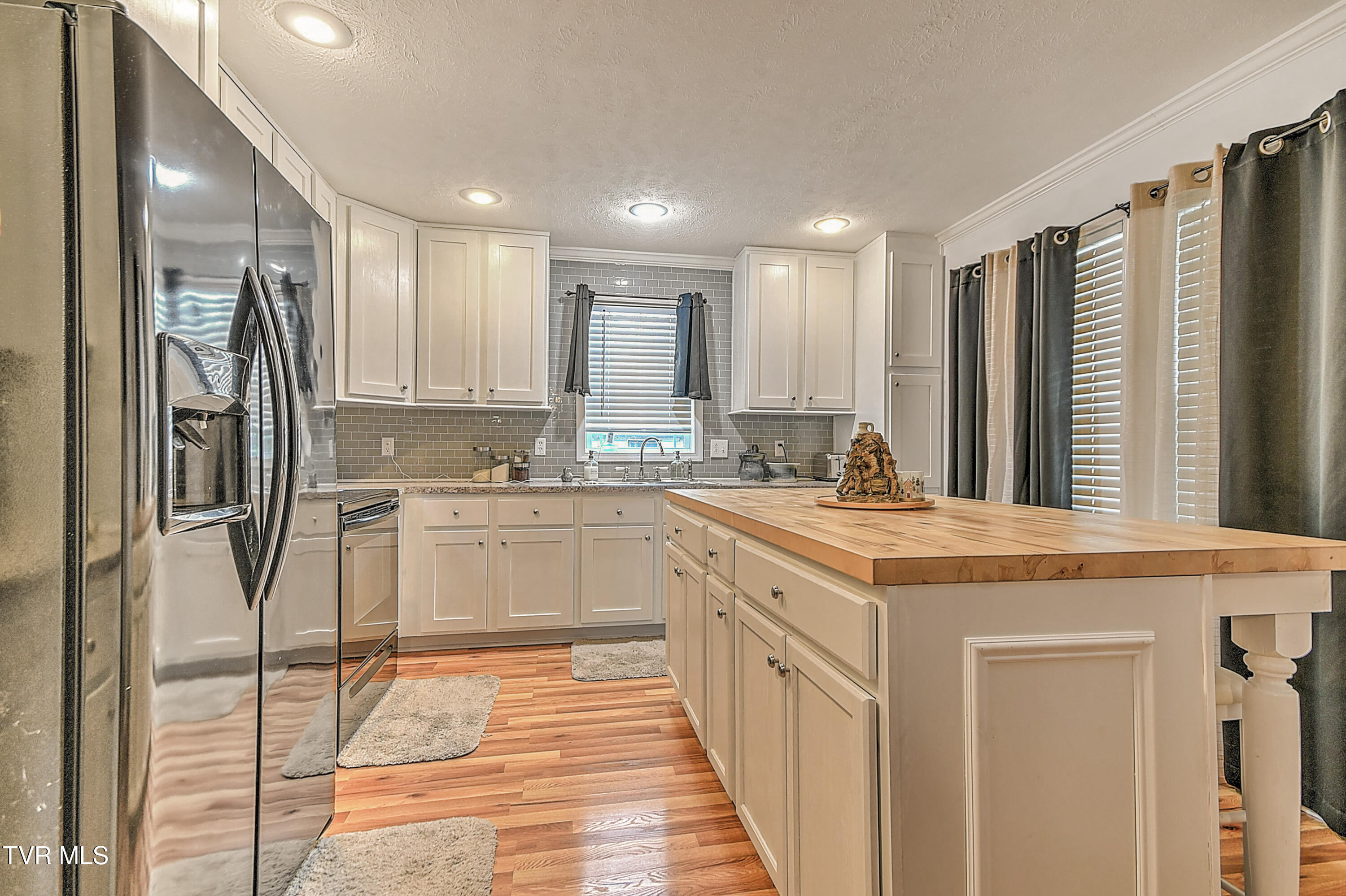 3117 Avoca Road Bristol, TN 37620 - Photo 11 of 32 3177 Avoca CP-11