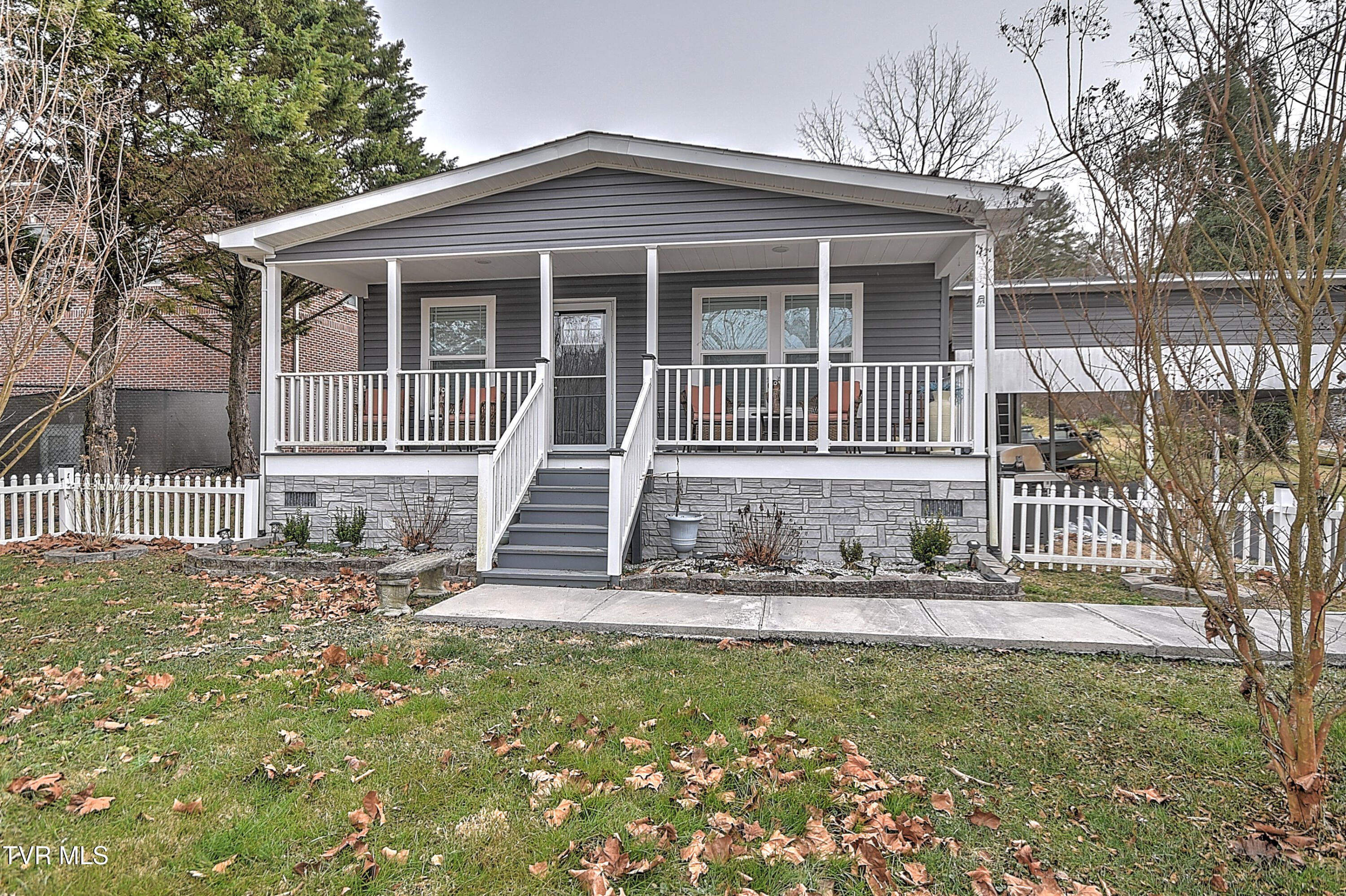 3117 Avoca Road Bristol, TN 37620 - Photo 3 of 32 3177 Avoca CP-3