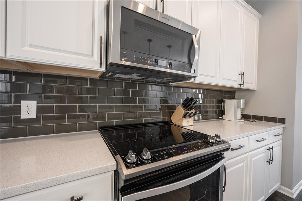 13045 Raritan Drive Fishers, IN 46038 - Photo 14 of 51 Gallery Image 14
