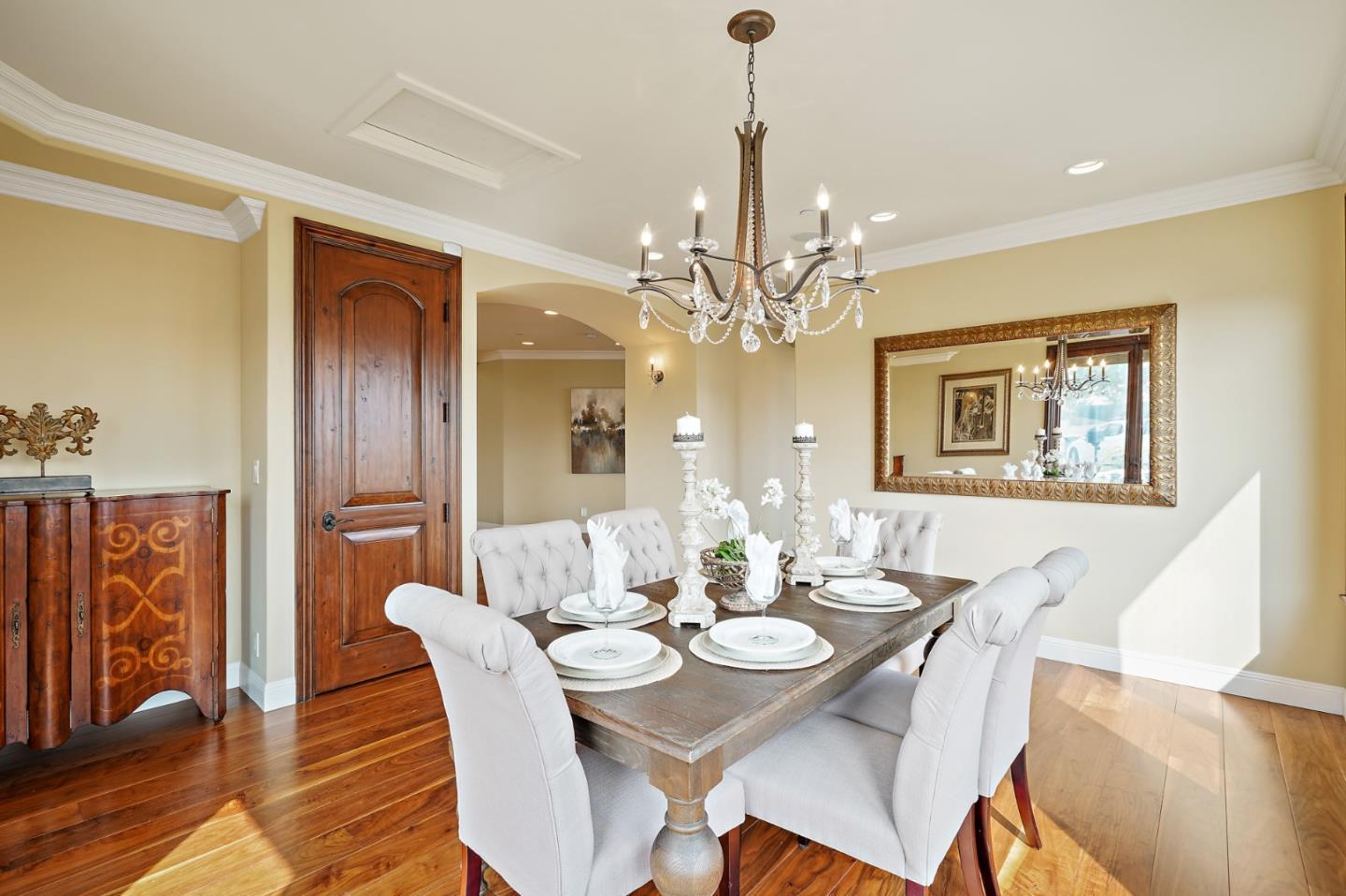 Queens Court San Carlos, CA 94070 - Photo 21 of 72 Gallery Image 21