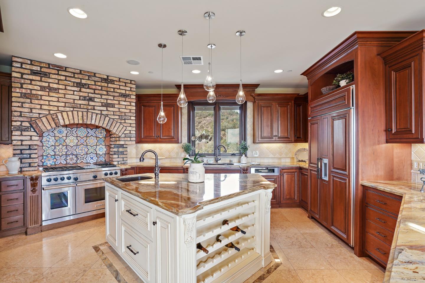 Queens Court San Carlos, CA 94070 - Photo 27 of 72 Gallery Image 27