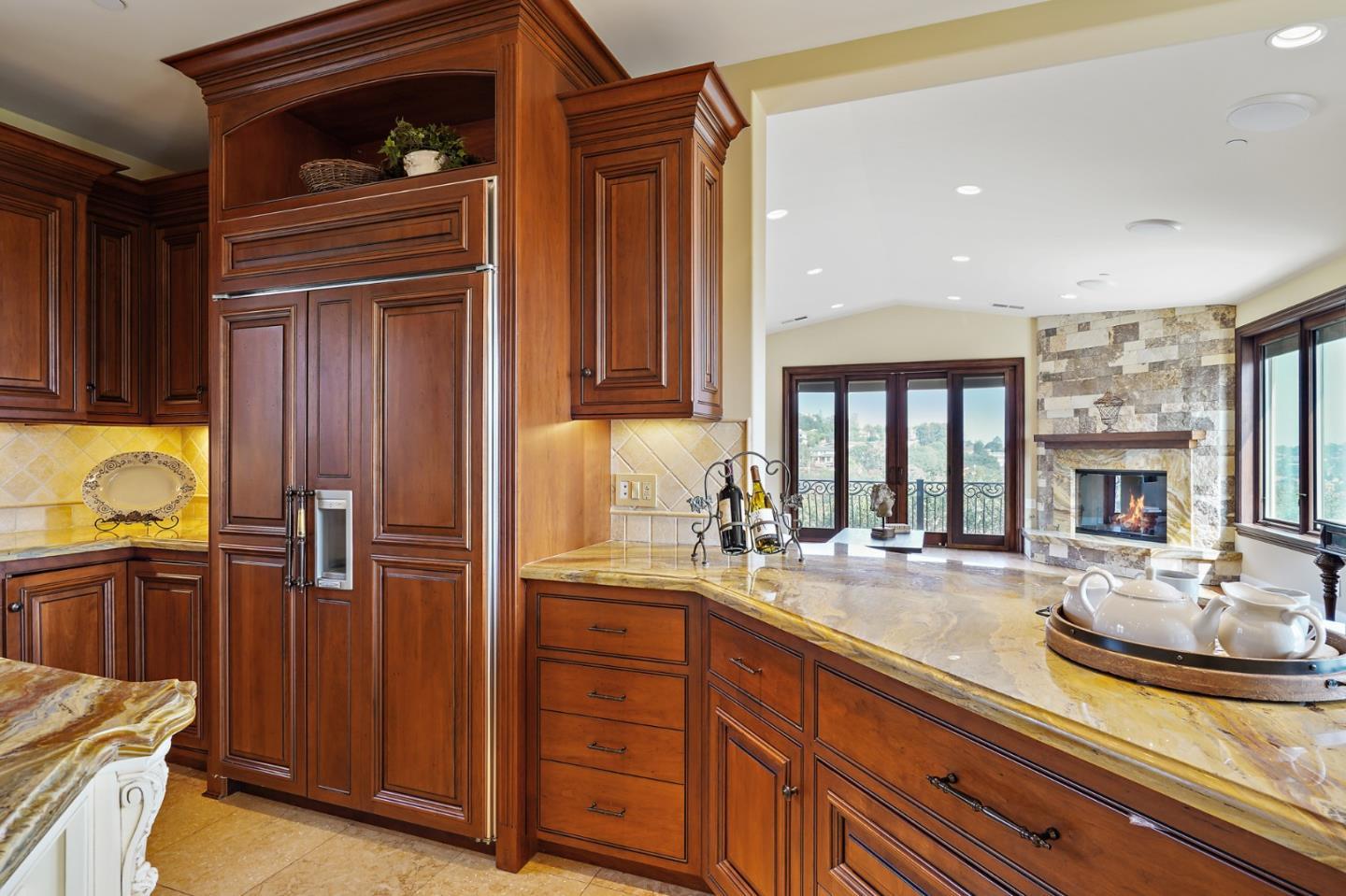 Queens Court San Carlos, CA 94070 - Photo 32 of 72 Gallery Image 32