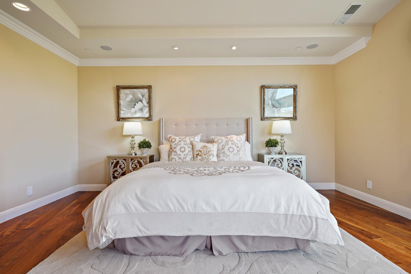 Queens Court San Carlos, CA 94070 - Photo 39 of 72 Gallery Image 39