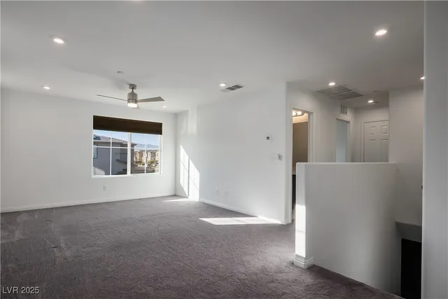 $2,585 | 4302 Eagle Island Street, Las Vegas, NV 89130