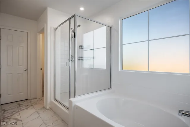 $2,585 | 4302 Eagle Island Street, Las Vegas, NV 89130