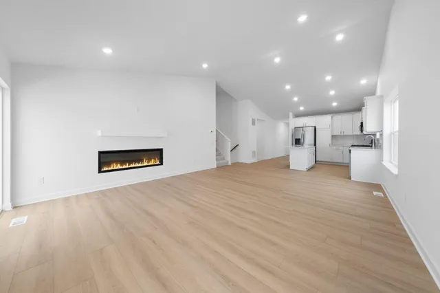 $444,965 | 7517 Lotus Lane, Lino Lakes, MN 55038