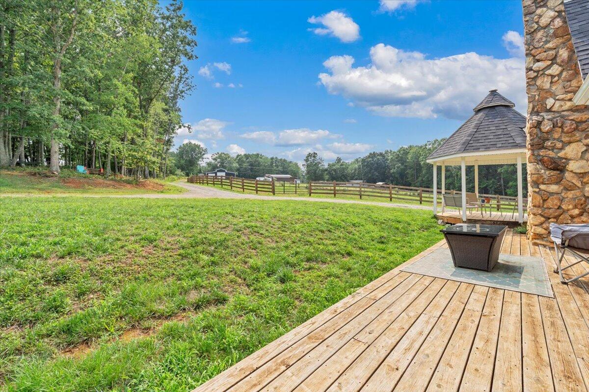 2154 Diamond Hill Road Moneta, VA 24121 - Photo 49 of 62 49-MIB01372