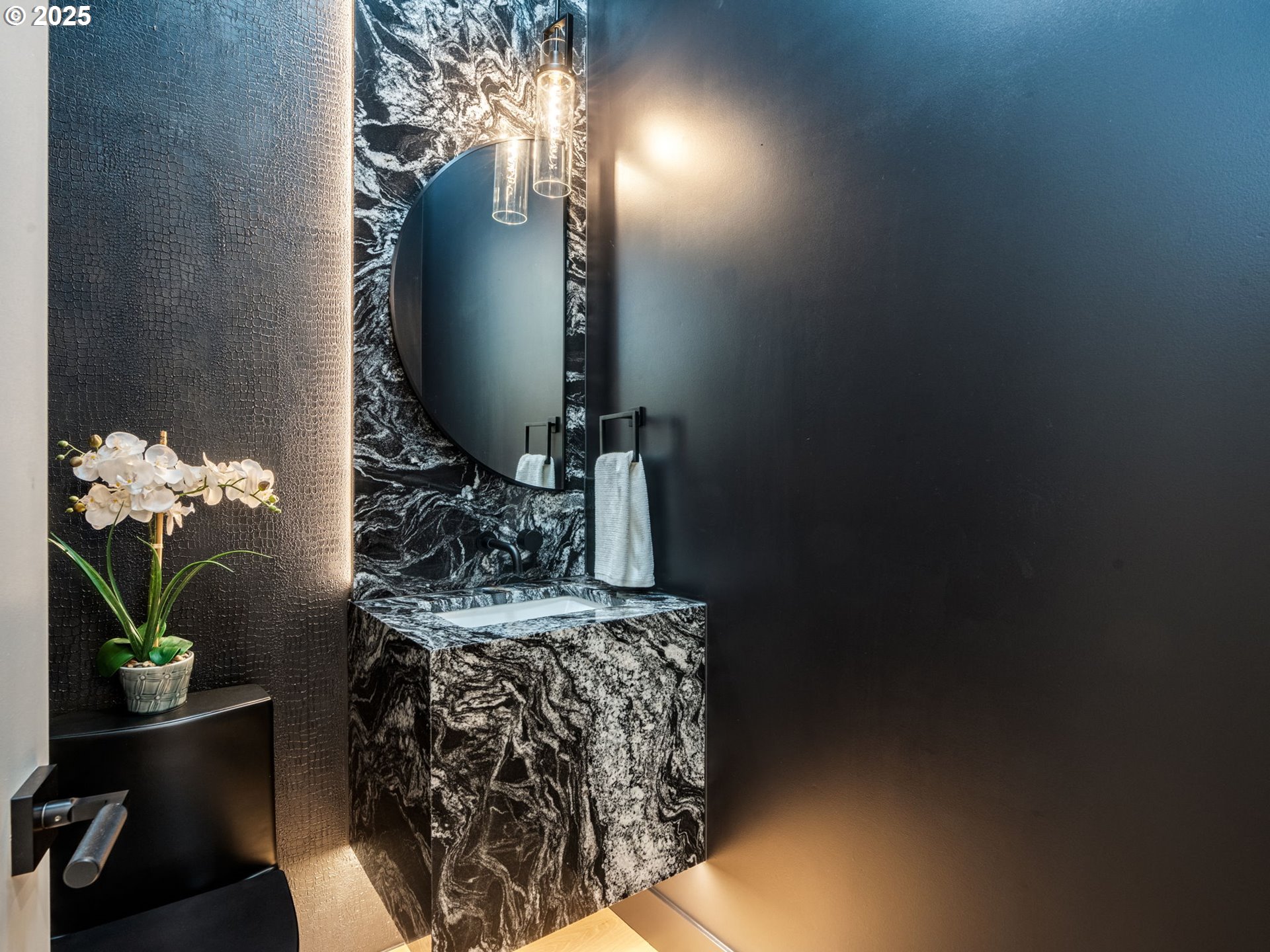 9541 Southwest 62nd Drive Portland, OR 97219 - Photo 17 of 44