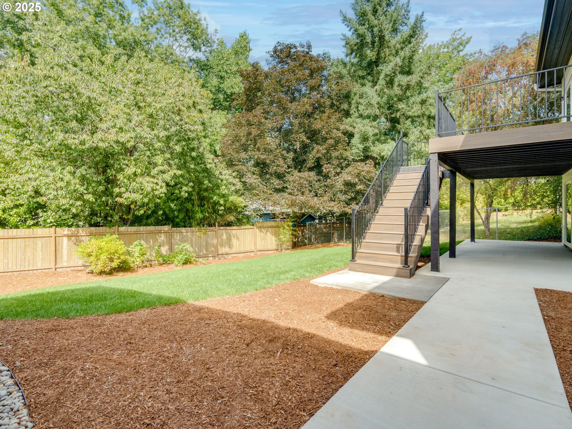 9541 Southwest 62nd Drive Portland, OR 97219 - Photo 38 of 44