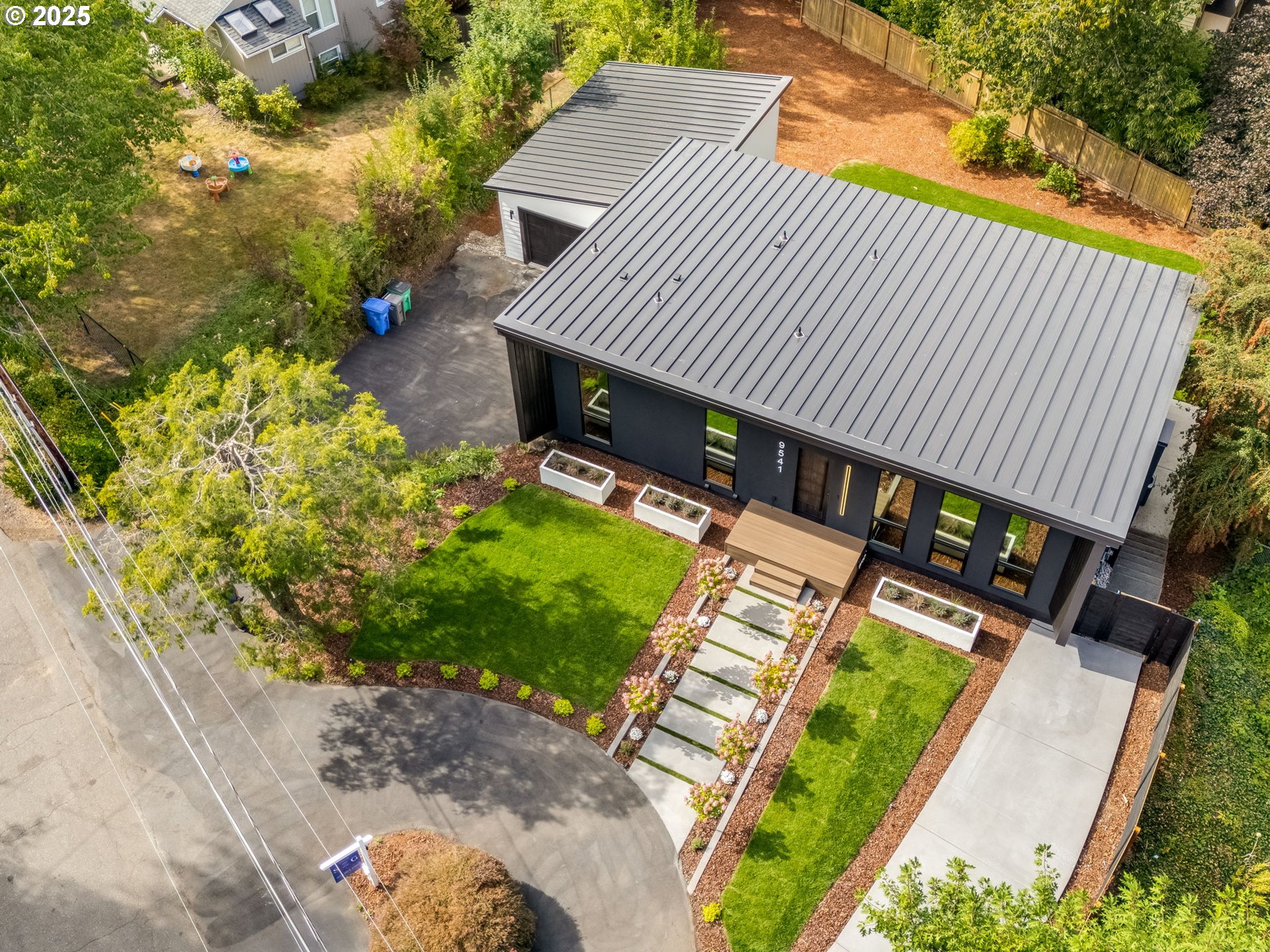 9541 Southwest 62nd Drive Portland, OR 97219 - Photo 42 of 44