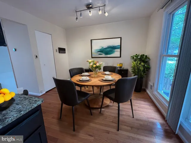 $2,700 | 3 Prairie Rose Lane, Unit 32, Gaithersburg, MD 20878