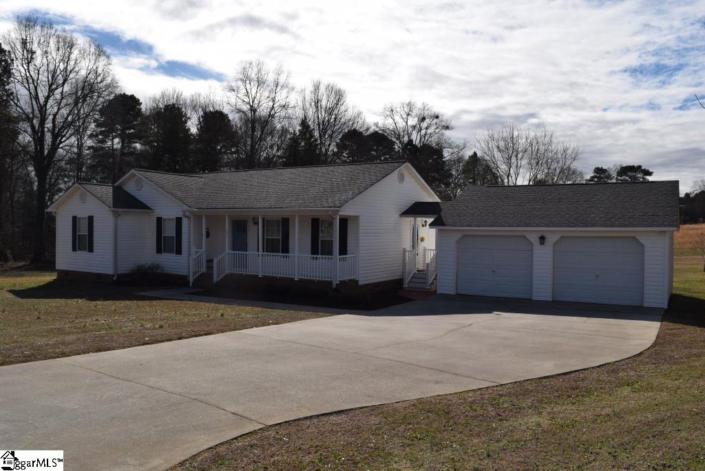 1011 Welcome Road Williamston, SC 29697 - Photo 4 of 35 Gallery Image 4