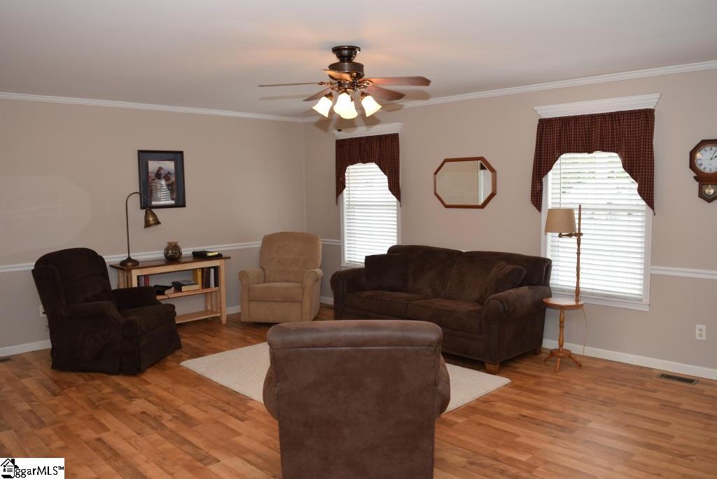 1011 Welcome Road Williamston, SC 29697 - Photo 6 of 35 Gallery Image 6