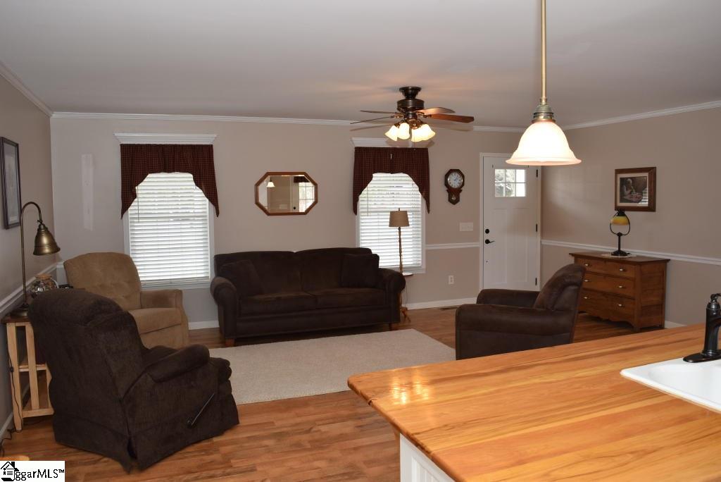 1011 Welcome Road Williamston, SC 29697 - Photo 7 of 35 Gallery Image 7