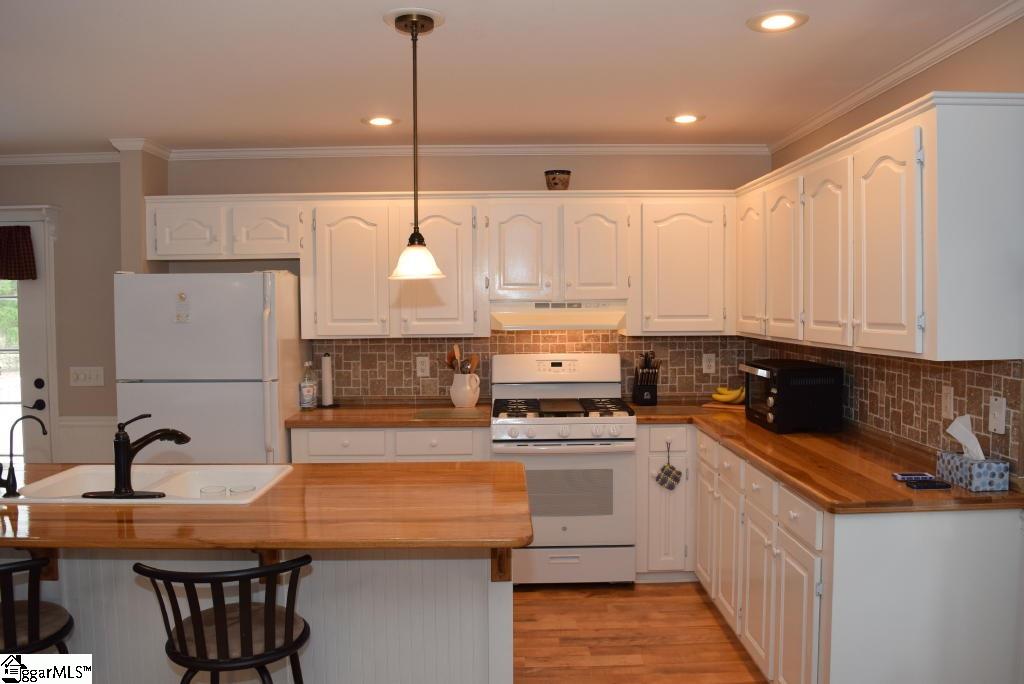 1011 Welcome Road Williamston, SC 29697 - Photo 9 of 35 Gallery Image 9