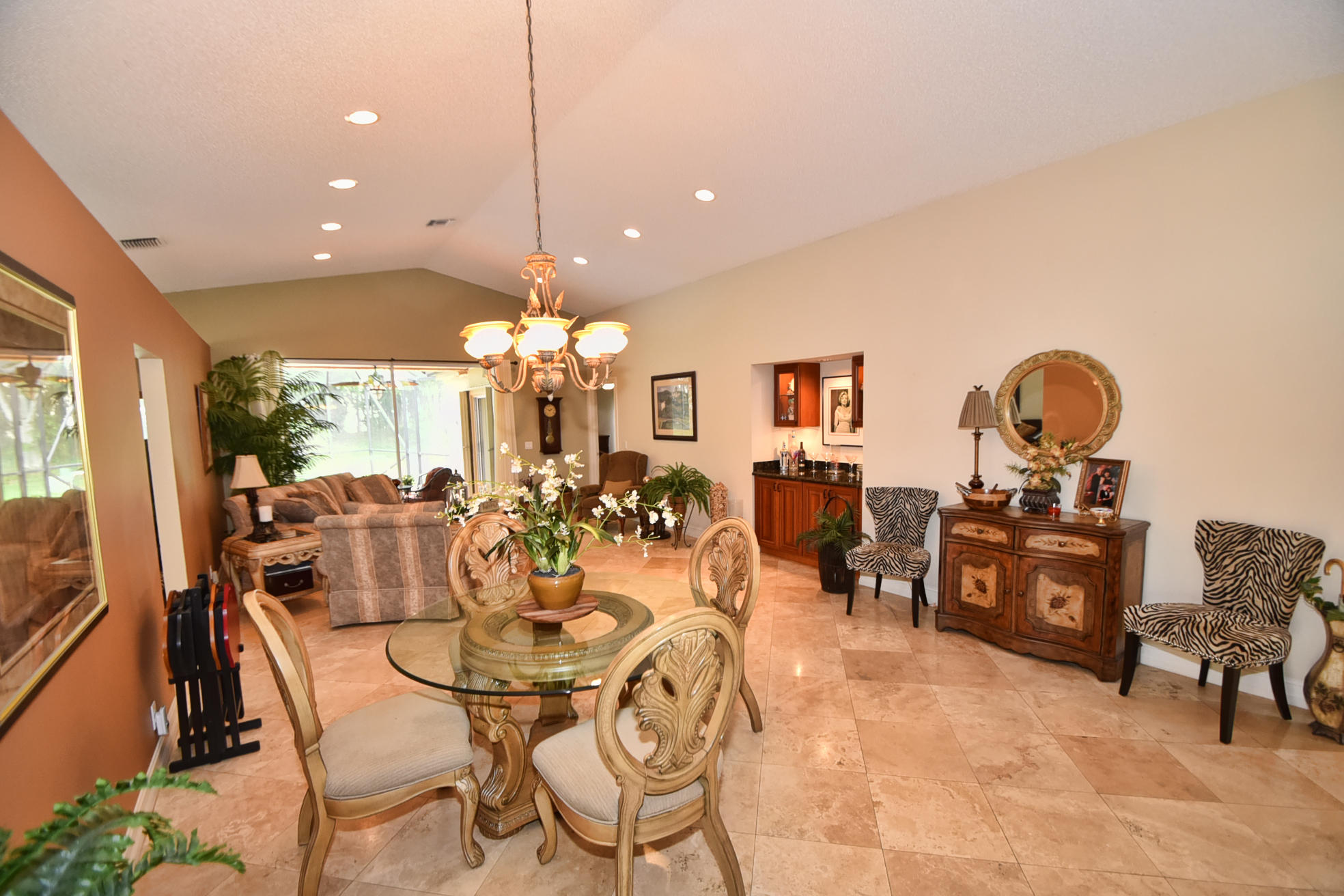 8025 Copenhagen Way Boca Raton, FL 33434 - Photo 5 of 43 DSC_8479