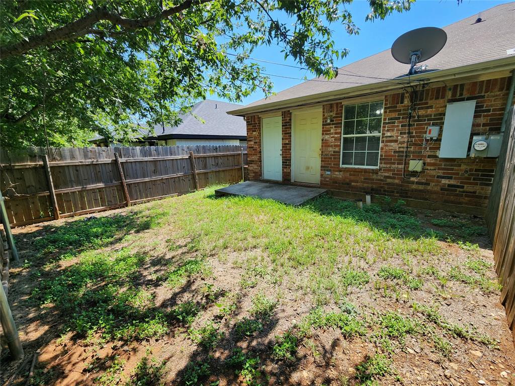1431 East Robert Street Fort Worth, TX 76104 - Photo 21 of 22