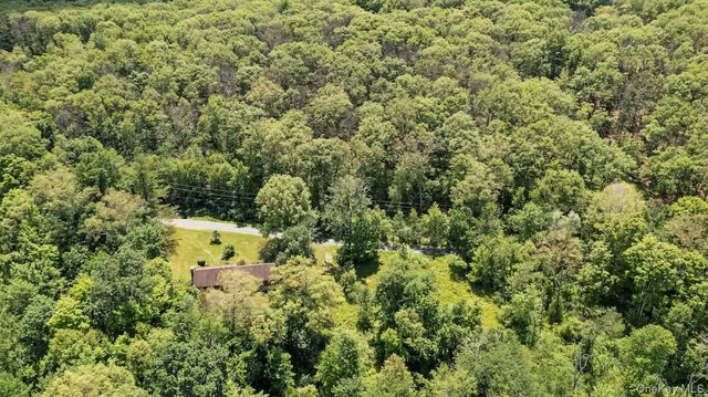 $539,000 | 284 Hall Hill Road, Ancram, NY 12502
