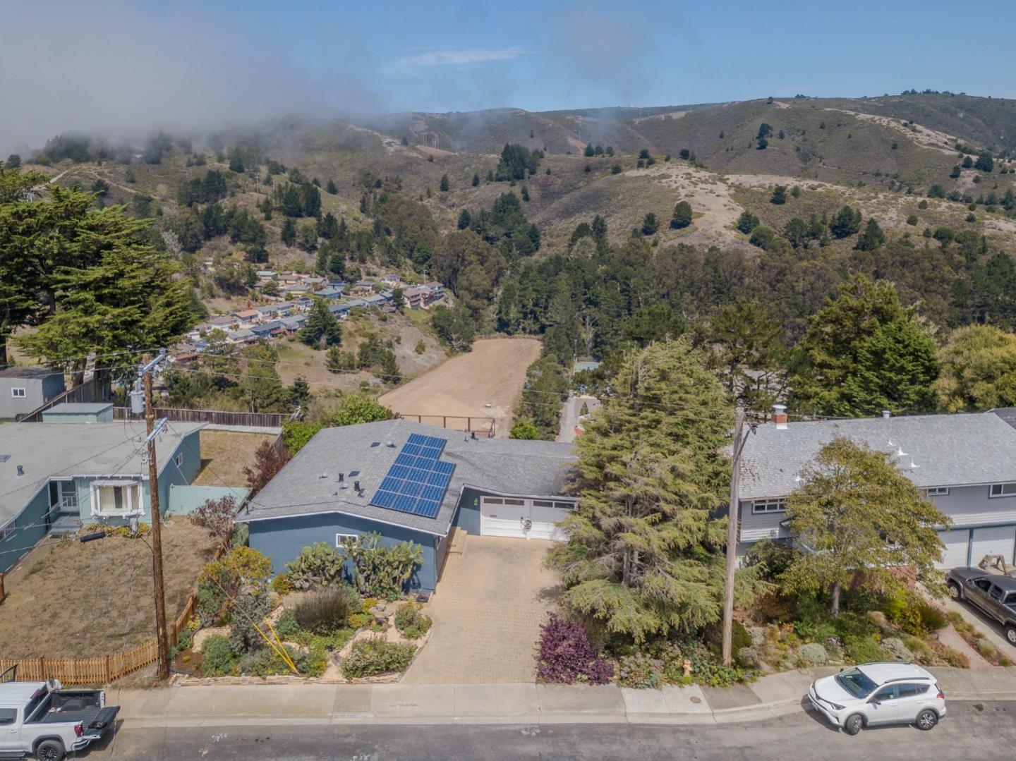 1223 Lerida Way Pacifica, CA 94044 - Photo 26 of 45