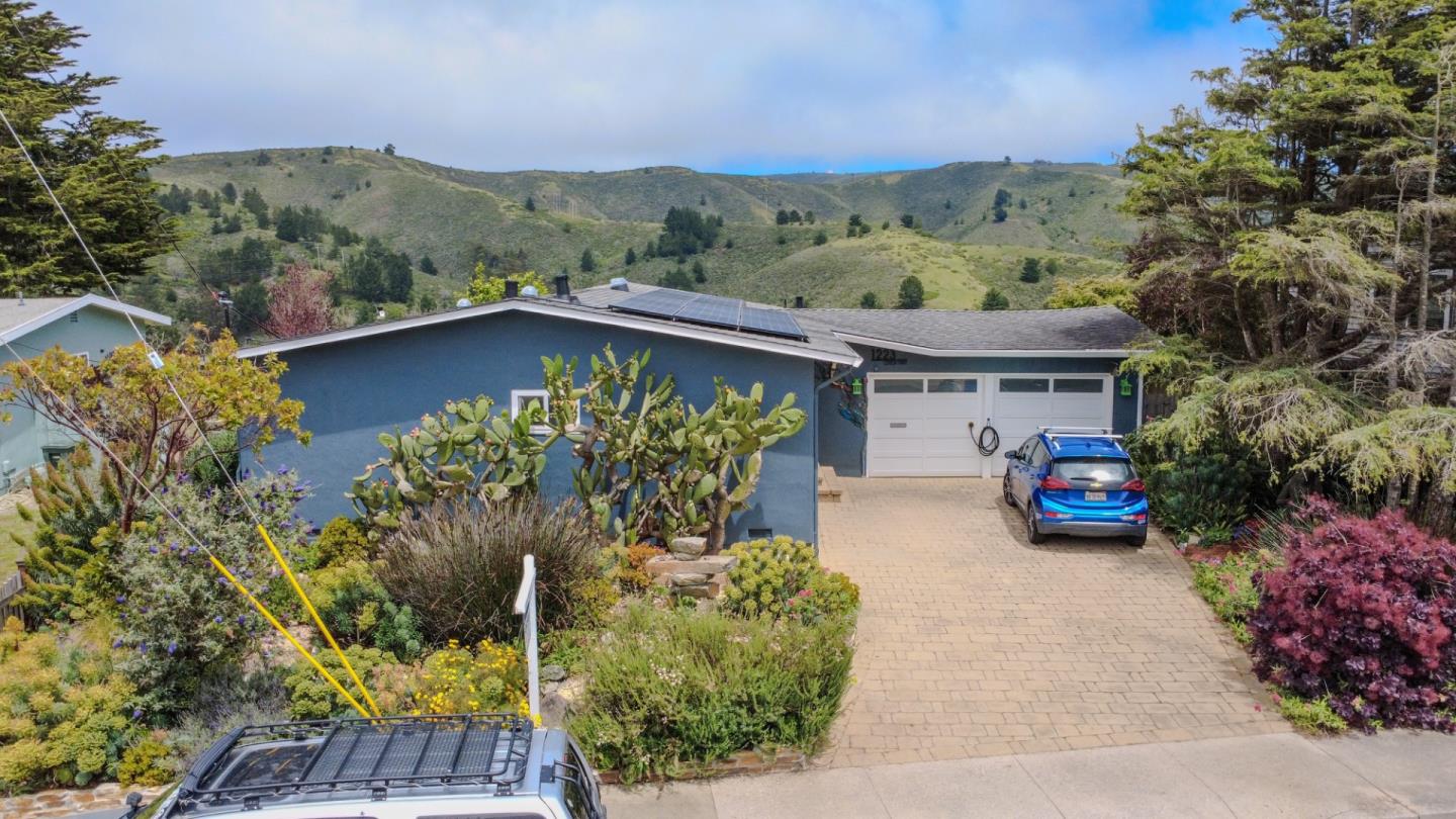 1223 Lerida Way Pacifica, CA 94044 - Photo 28 of 45