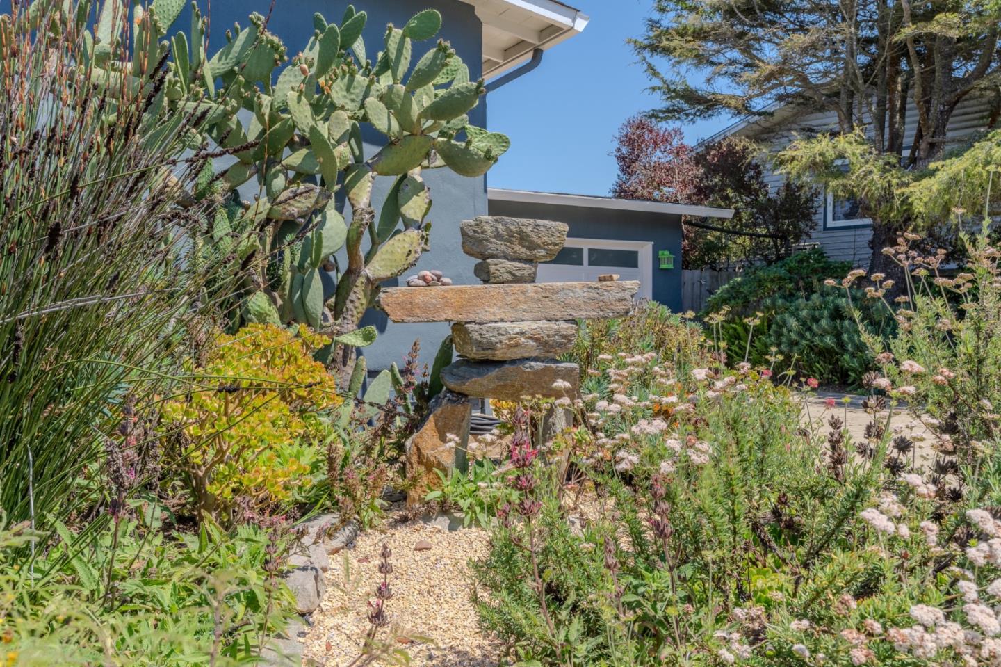 1223 Lerida Way Pacifica, CA 94044 - Photo 8 of 45