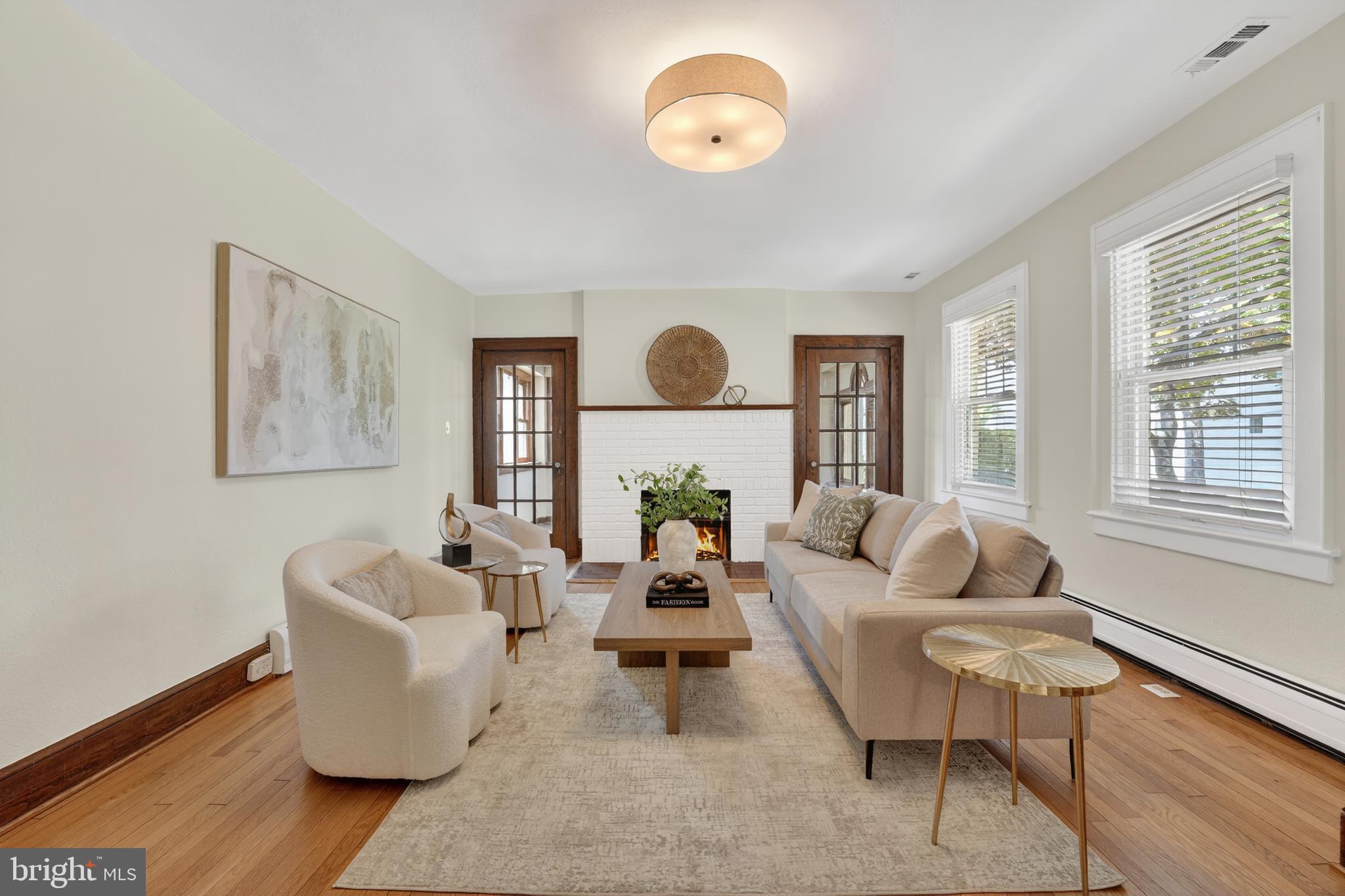 5430 22nd Road North Arlington, VA 22205 - Photo 11 of 135 Bright and Airy Living Room!