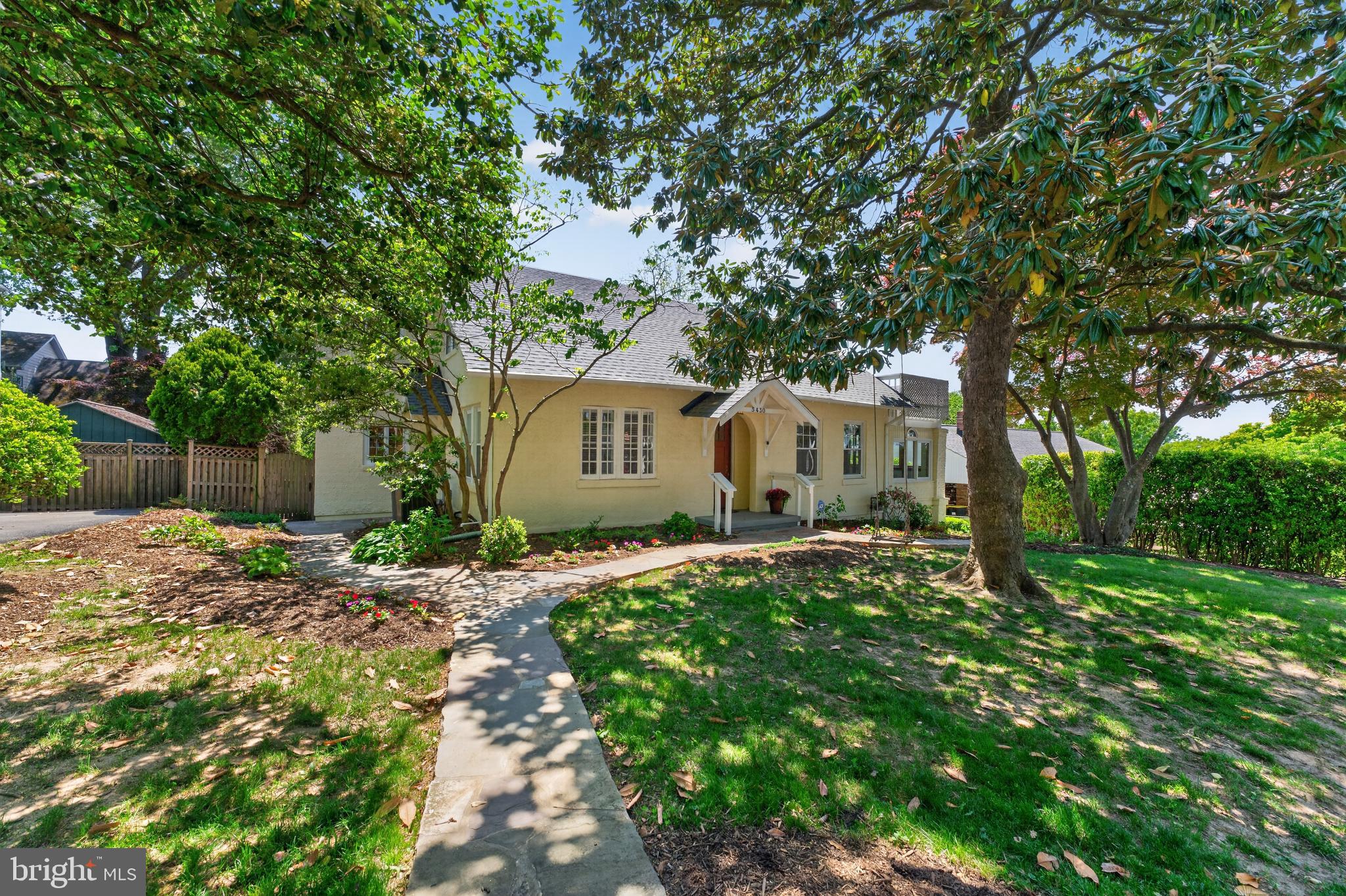 5430 22nd Road North Arlington, VA 22205 - Photo 2 of 135 Shade, Charm, and a Warm Welcome!