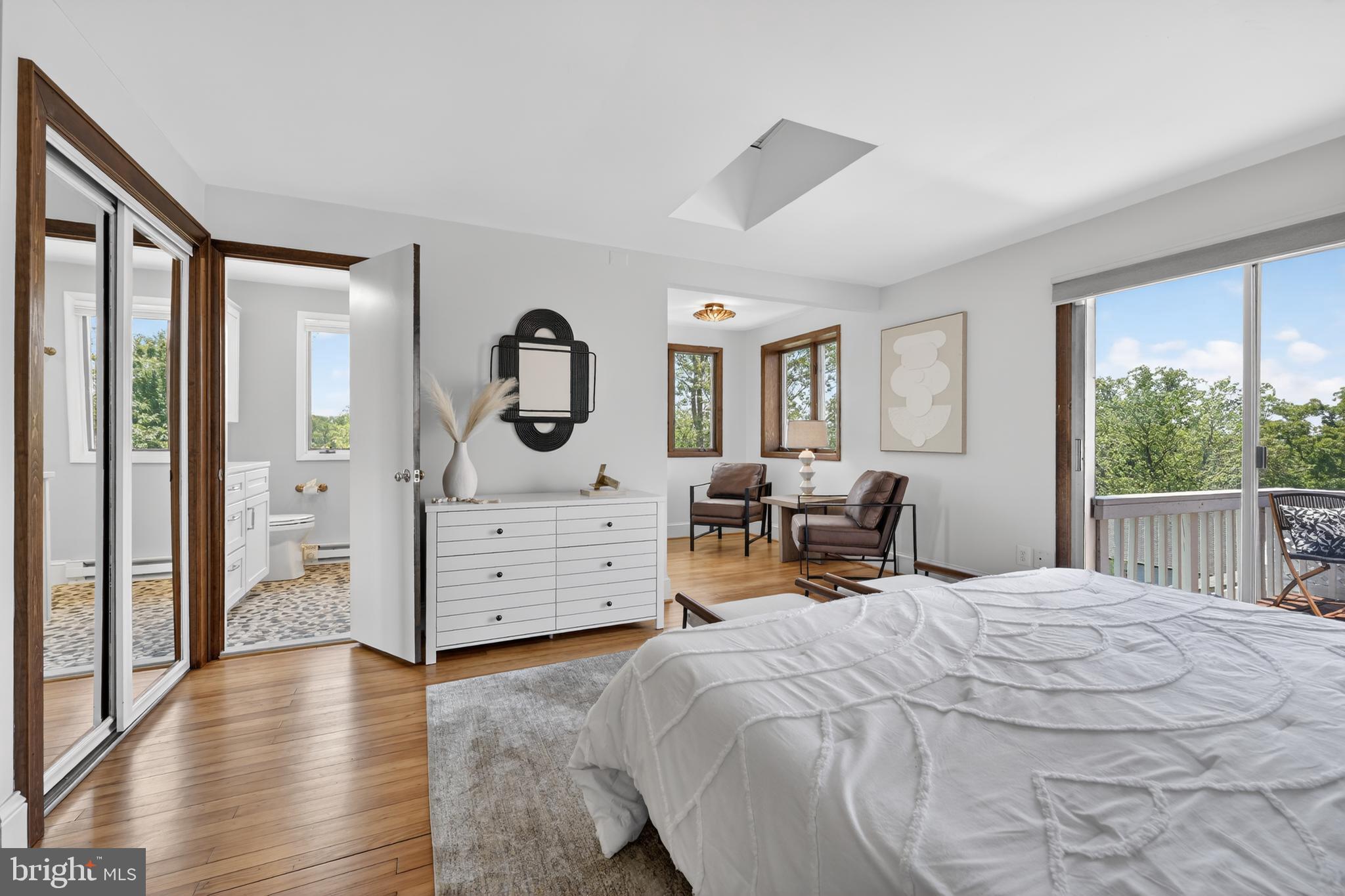 5430 22nd Road North Arlington, VA 22205 - Photo 50 of 135 Your Personal Escape at the End of the Day!