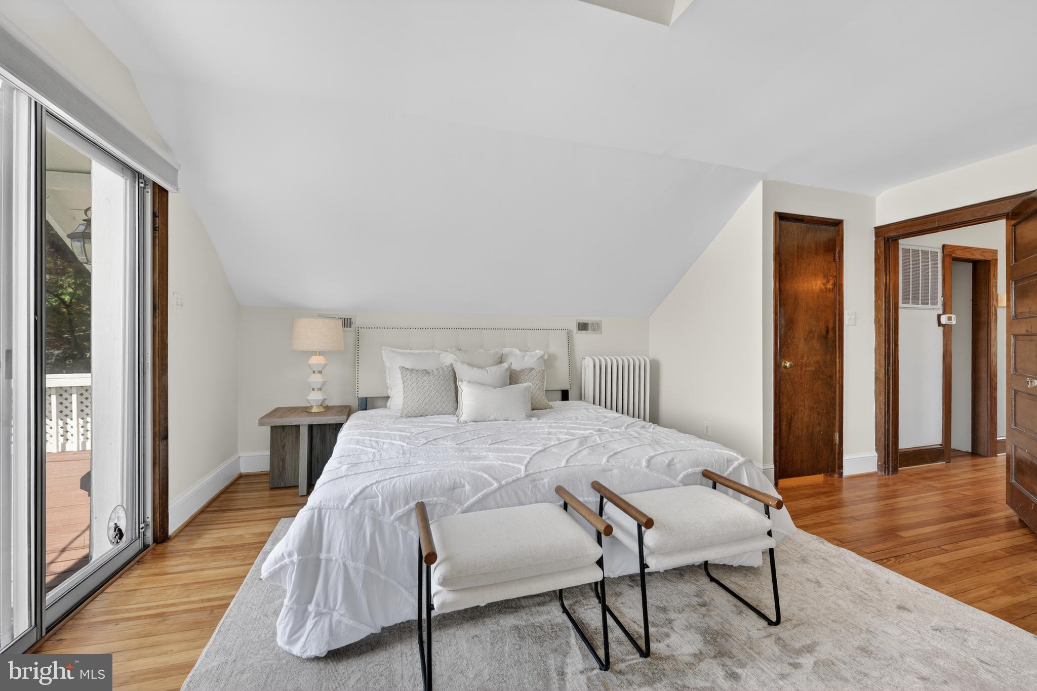 5430 22nd Road North Arlington, VA 22205 - Photo 53 of 135 Sweet Dreams Start Right Here!