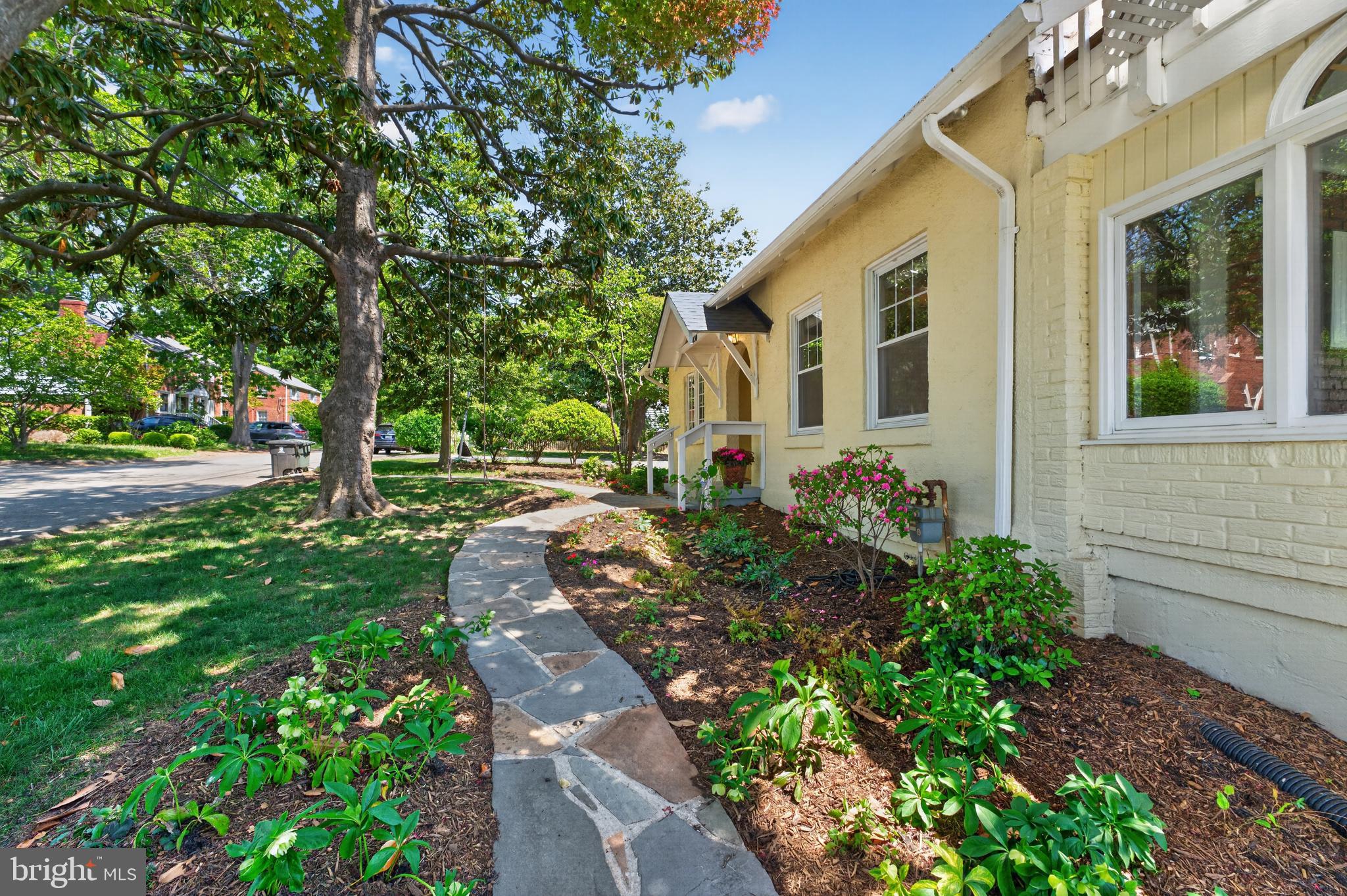5430 22nd Road North Arlington, VA 22205 - Photo 6 of 135 A Stone Path to a Warm Welcome!