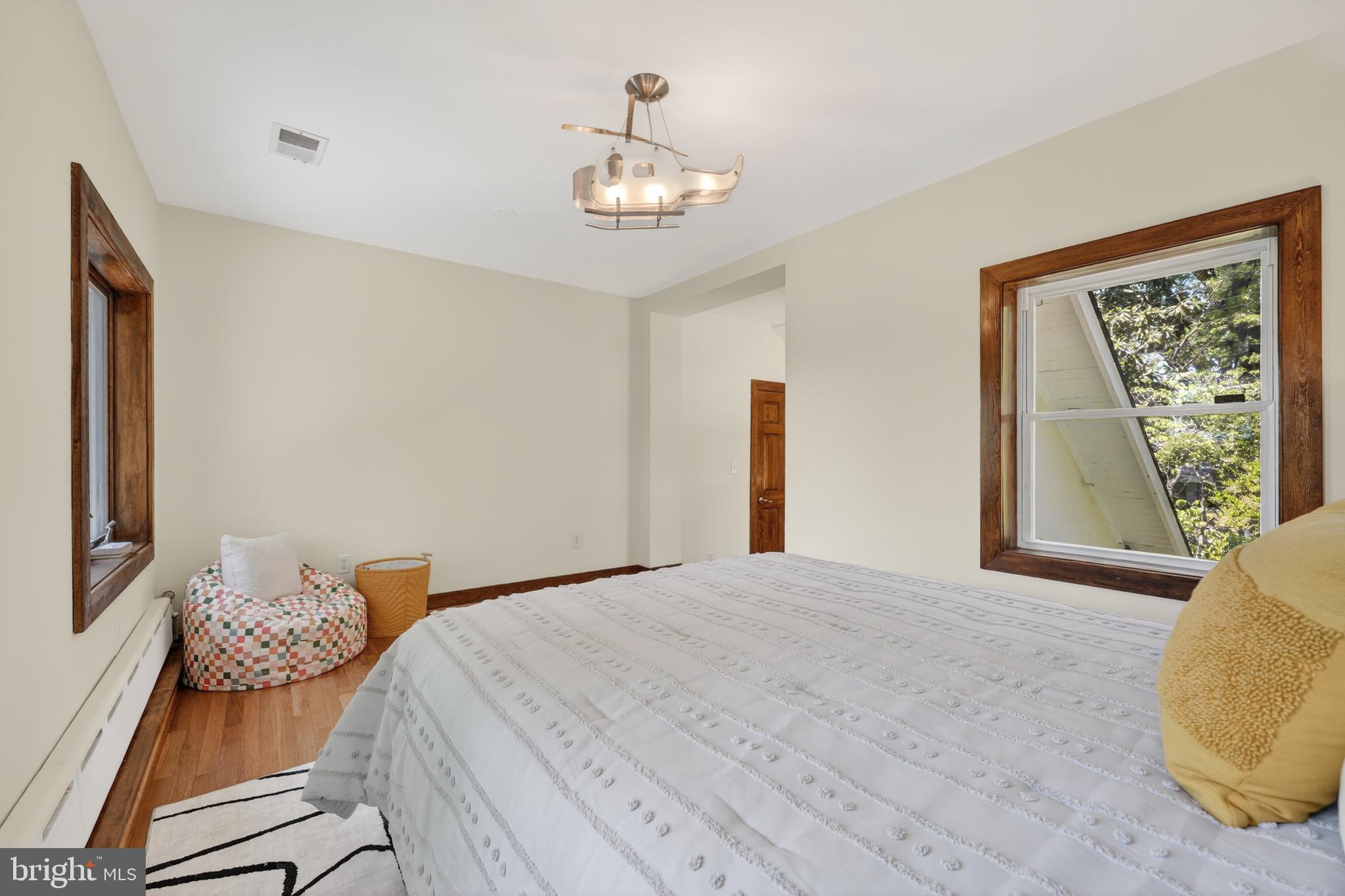 5430 22nd Road North Arlington, VA 22205 - Photo 72 of 135 Bedroom #2 is Big, Bright, and Airy!