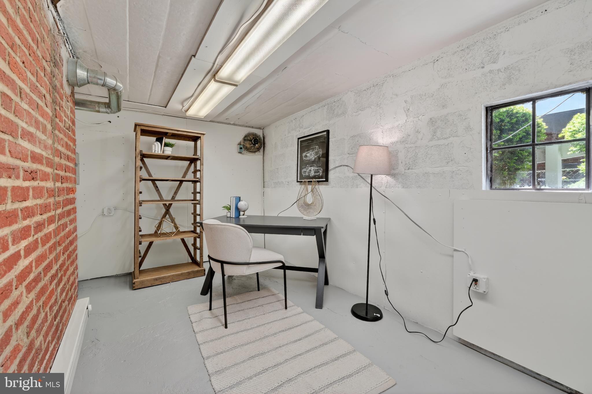 5430 22nd Road North Arlington, VA 22205 - Photo 96 of 135 Bonus Space - Home Office Potential Unlocked!