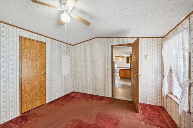 $325,000 | 105 Oakview Highway, Unit 148, East Hampton, NY 11937