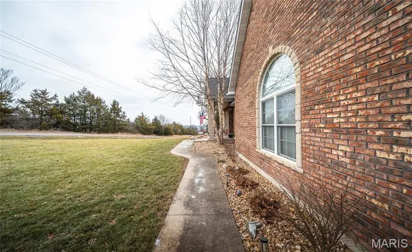 $639,000 | 11105 County Road 3030, Rolla, MO 65401