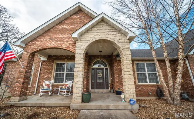 $639,000 | 11105 County Road 3030, Rolla, MO 65401