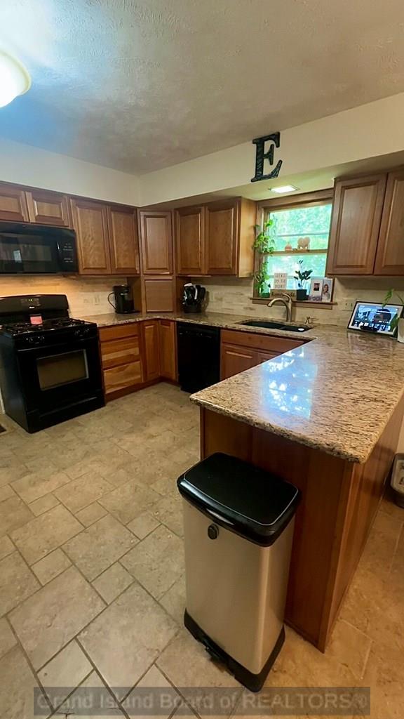 4218 Fairacres Road Kearney, NE 68845 - Photo 5 of 20 Gallery Image 5
