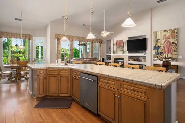 $625,000 | 2691 Stuart Avenue, Clovis, CA 93611